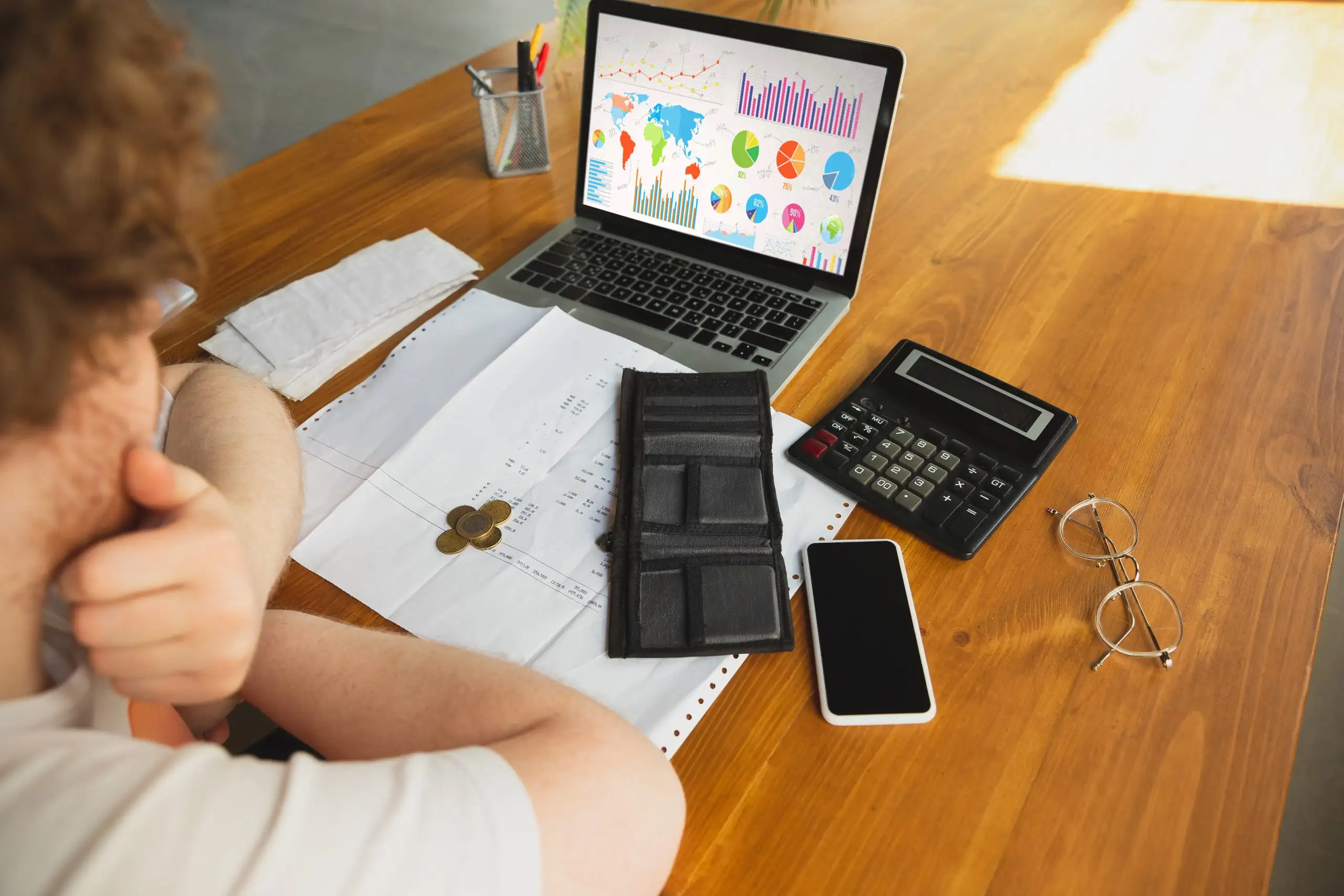 Como dividir o salário: 3 métodos para controlar seus gastos - WisePips