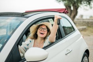 Como escolher e comprar seu primeiro carro com segurança e tranquilidade